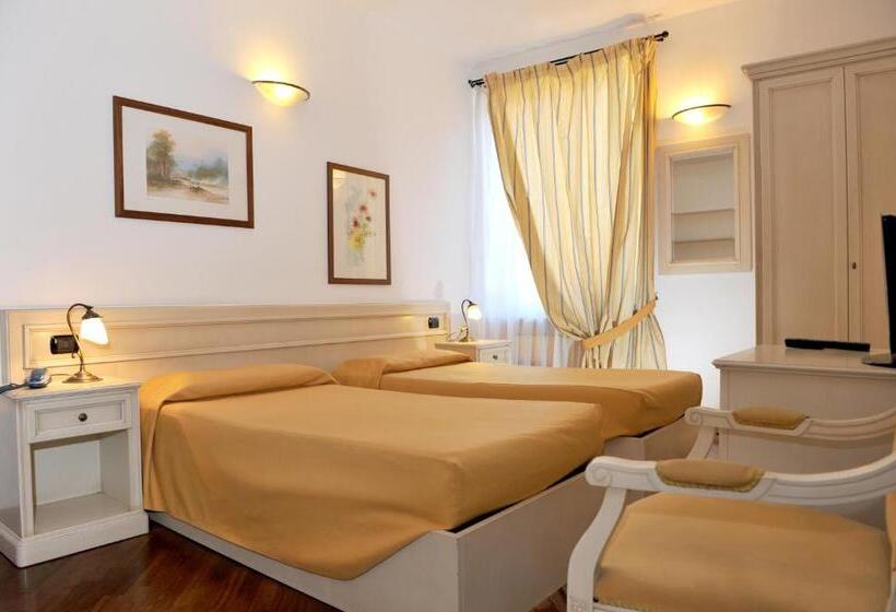 ホテル Albergo Birra