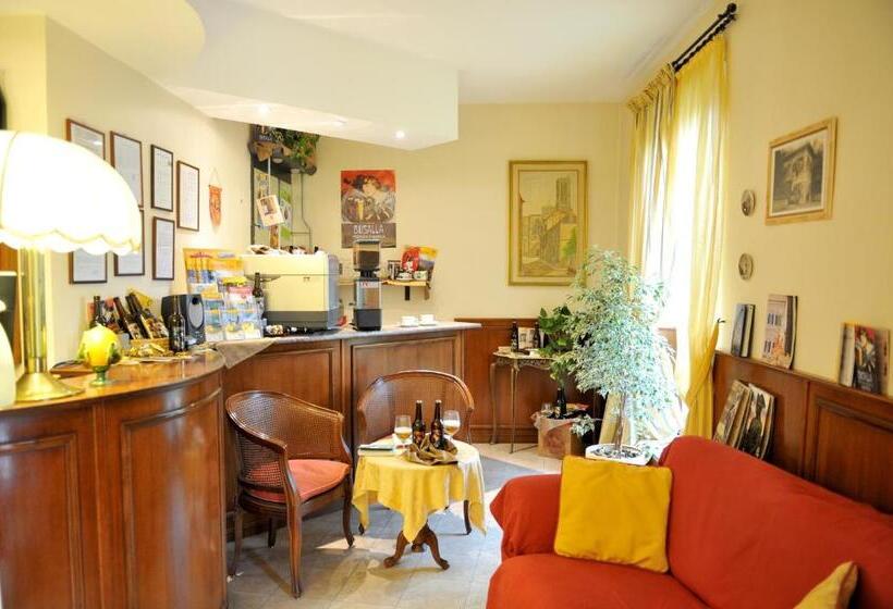 ホテル Albergo Birra