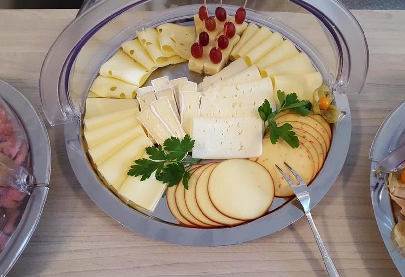 Отель Anna Hilden