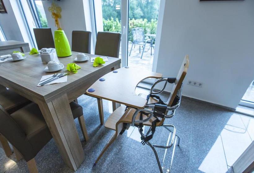 Отель Anna Hilden