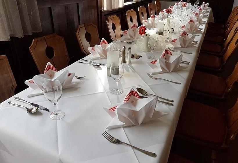 酒店 Brauhaus Manforter Hof