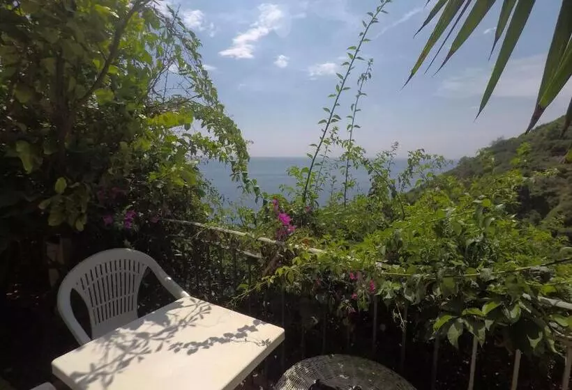 هتل Cinqueterre Holidays
