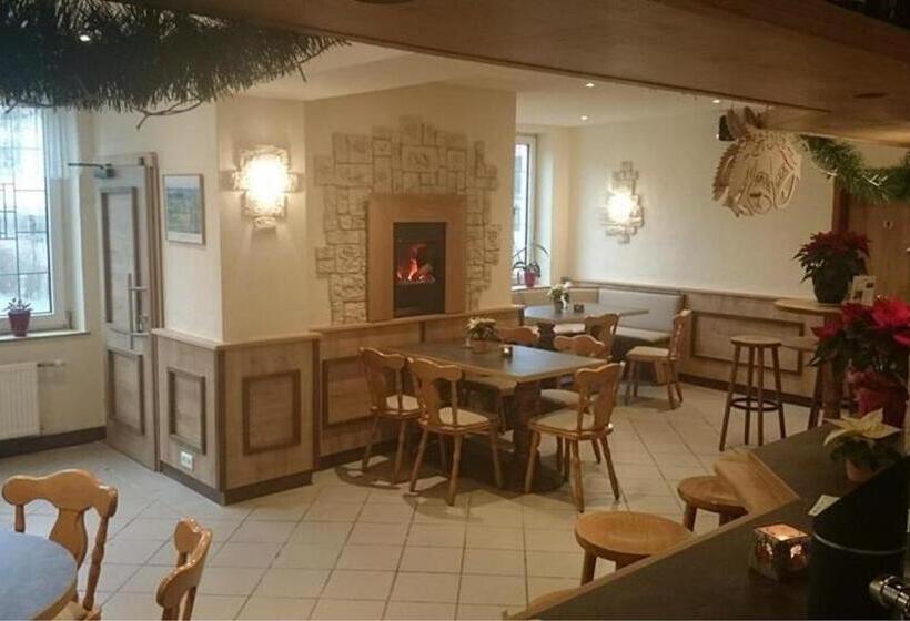 酒店 Gasthof Zum Diemeltal