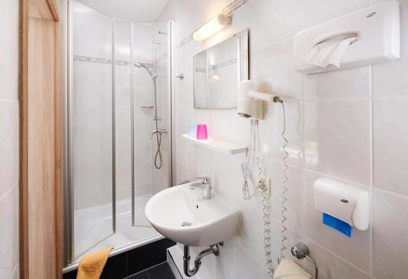 Отель Gasthof Zum Hobel