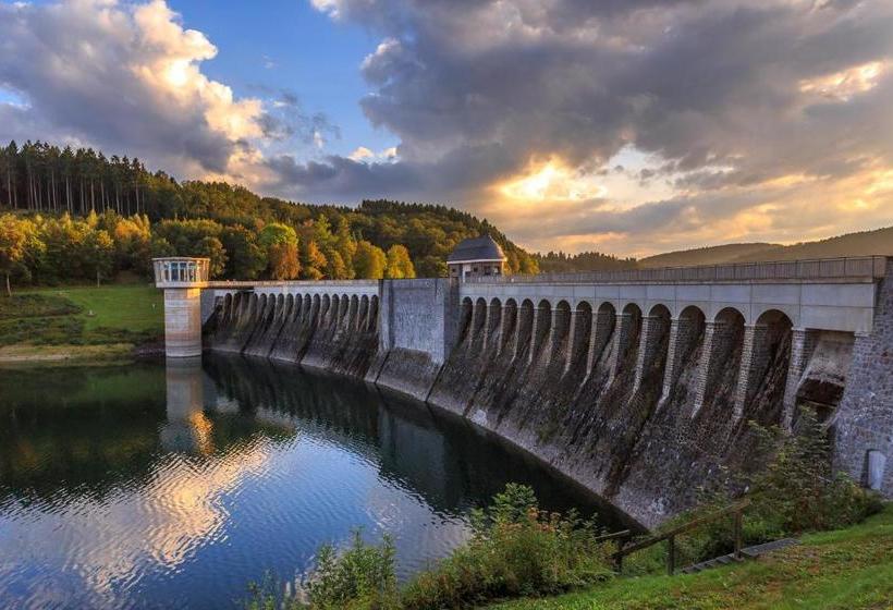 Отель Gasthof Zum Hobel