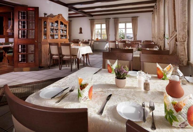 Отель Gasthof Zum Hobel