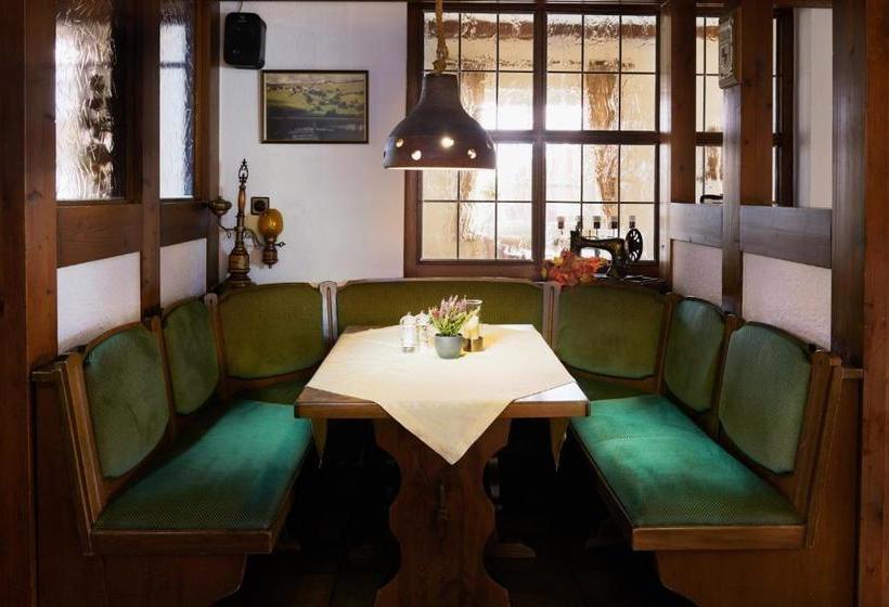 Отель Gasthof Zum Hobel