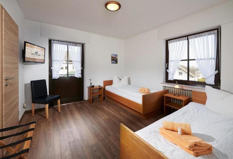 Отель Gasthof Zum Hobel