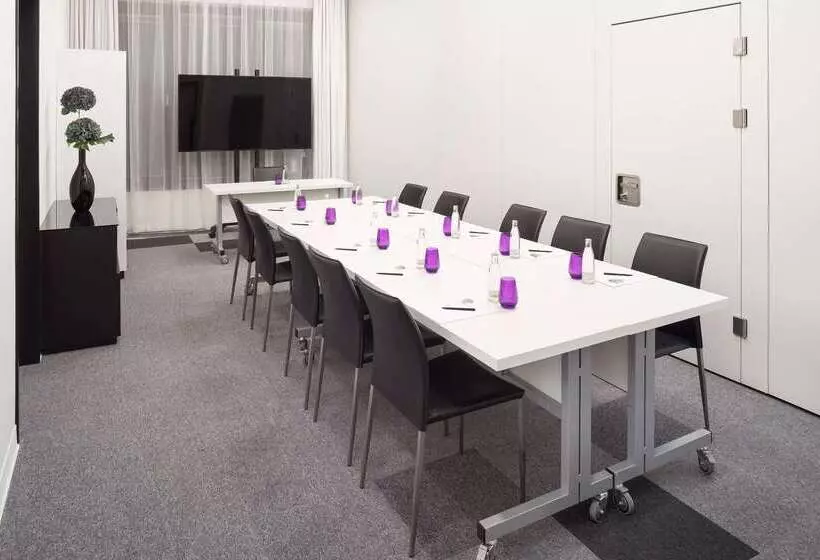 Hotelli Innside By Meliá Frankfurt Ostend