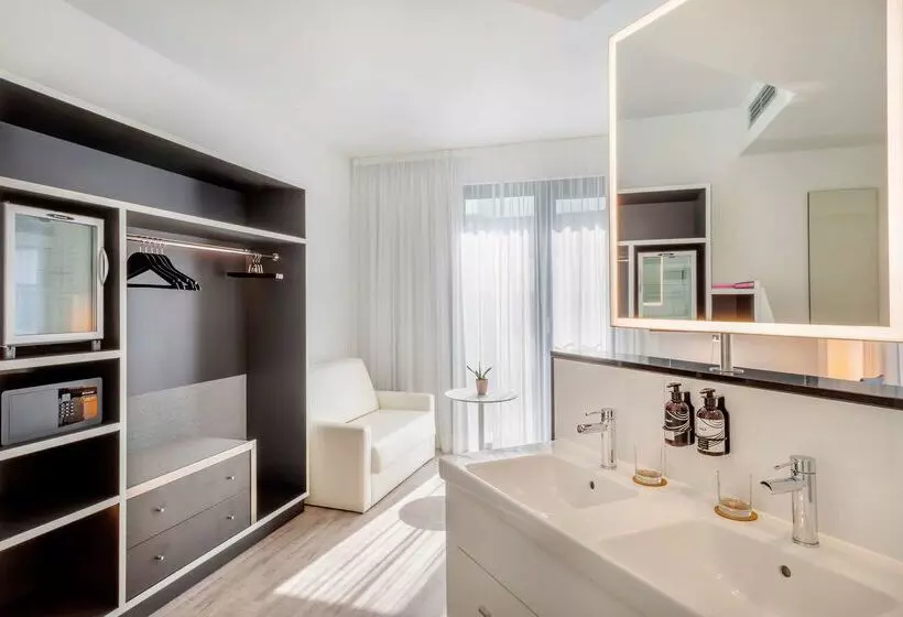Hotelli Innside By Meliá Frankfurt Ostend