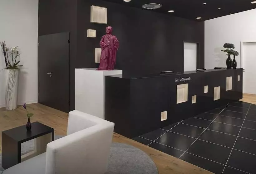 Hotelli Innside By Meliá Frankfurt Ostend