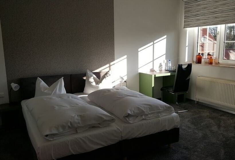 فندق Landhaus Feyen