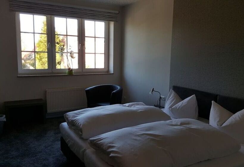 فندق Landhaus Feyen