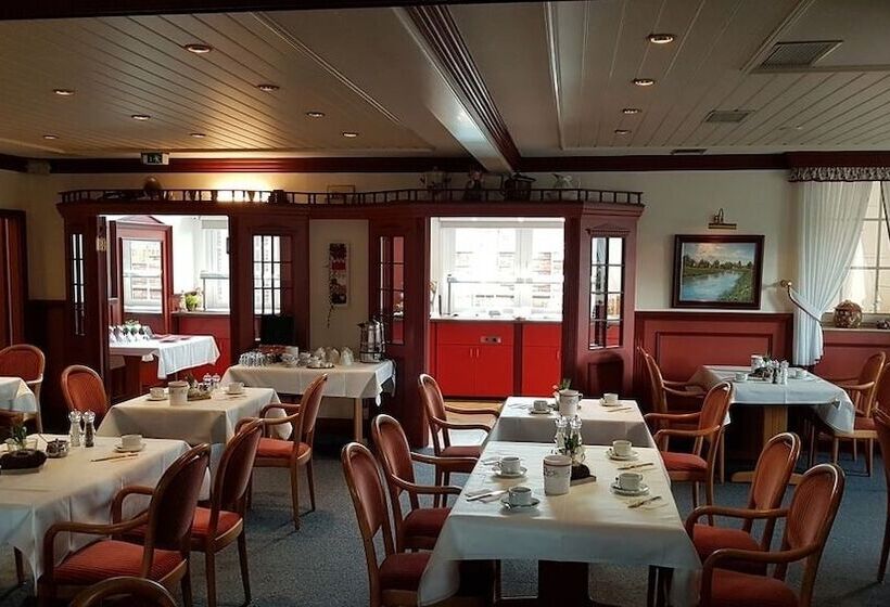 فندق Landhaus Feyen