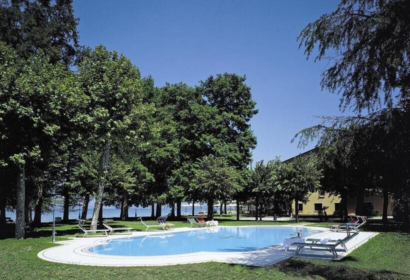 Отель Lugana Parco Al Lago