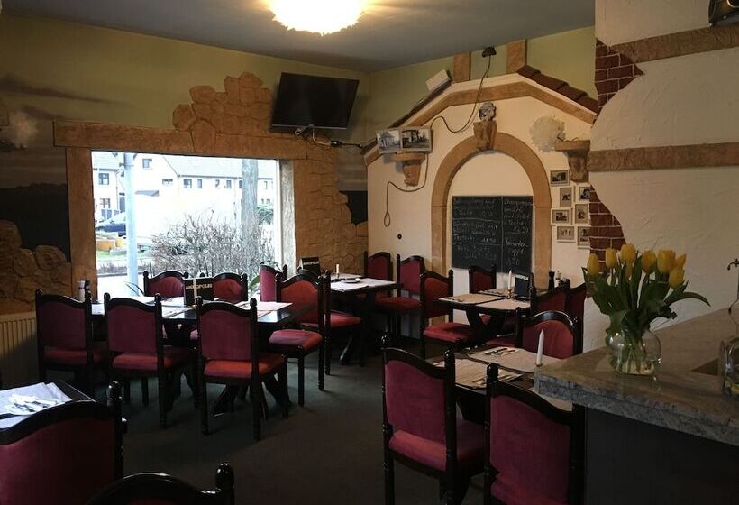 호텔 Pension Akropolis