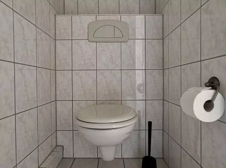 Hotelli Pension Akropolis