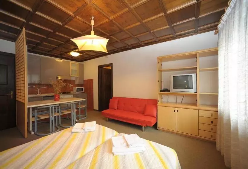 ホテル Residence Regina Delle Dolomiti