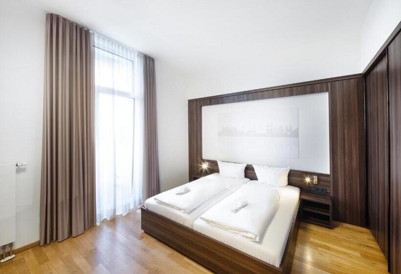 Sevendays Hotel Boardinghouse