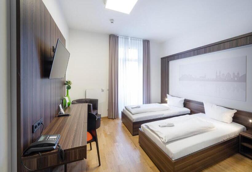 Sevendays Hotel Boardinghouse