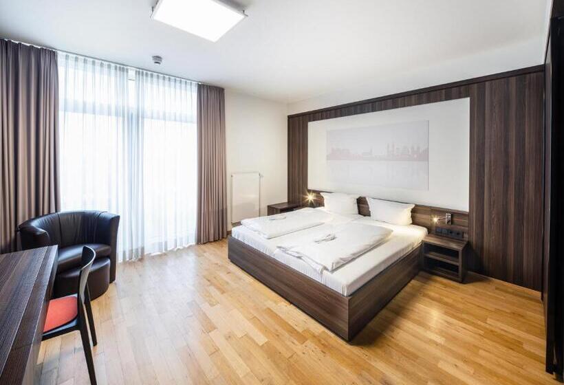 Sevendays Hotel Boardinghouse