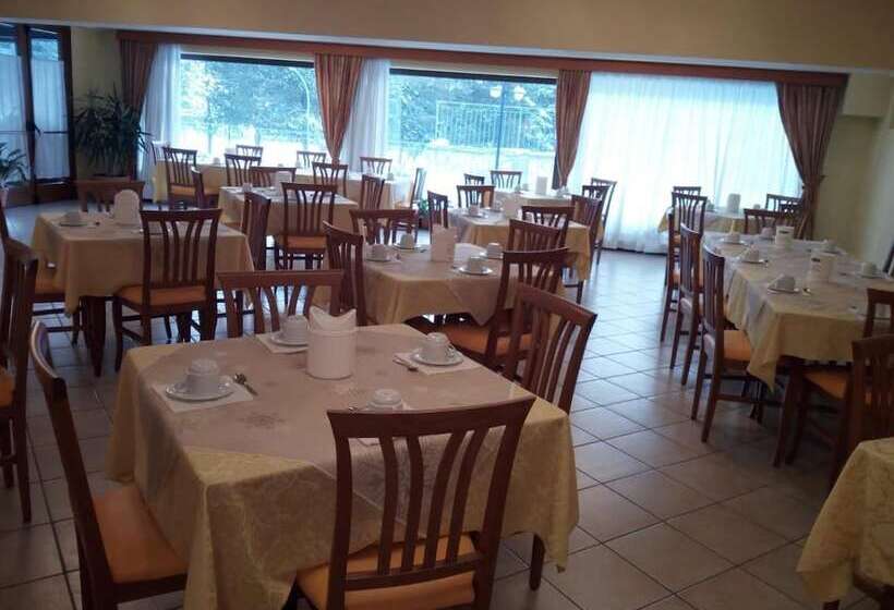 Отель Tiffany's