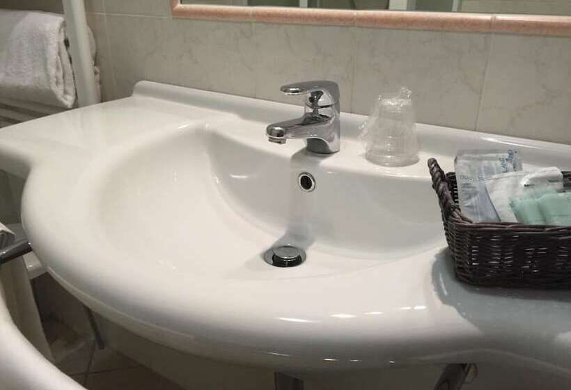 Отель Tiffany's