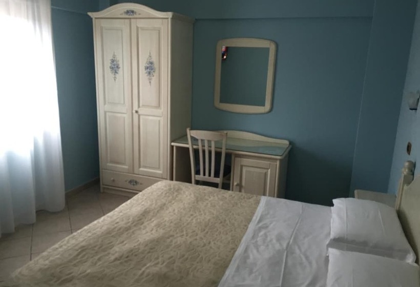 Отель Tiffany's