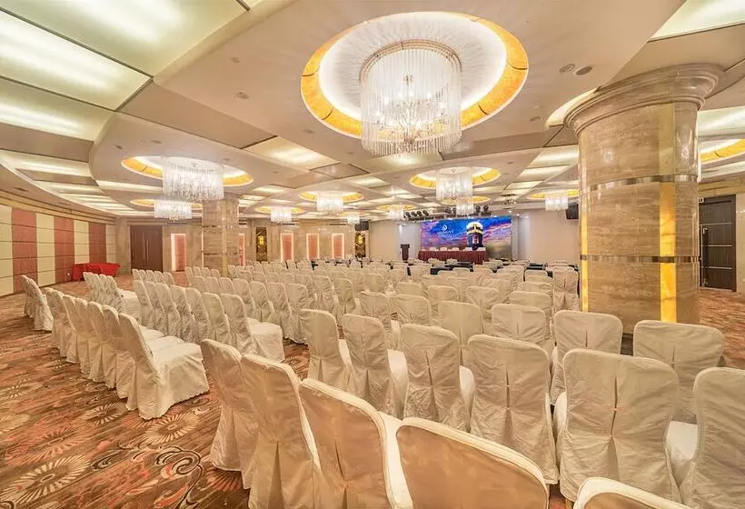 ホテル Haikou Mingguang Shengyi