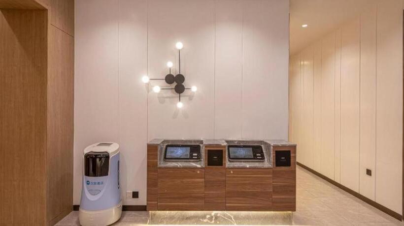 Hanting Hotel Nanjing Dachang Changchong Pedestrian Street