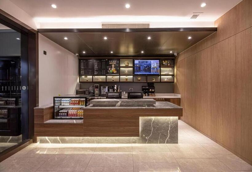 Hanting Hotel Nanjing Dachang Changchong Pedestrian Street