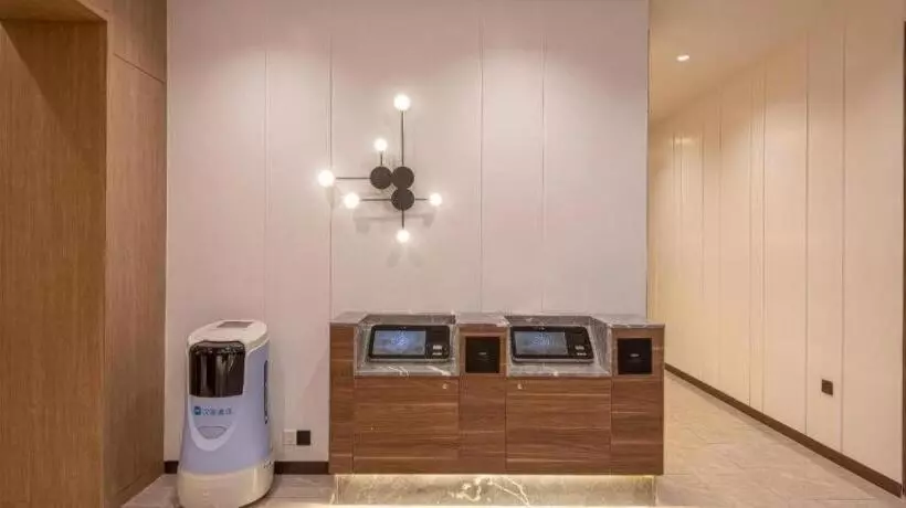 Hanting Hotel Nanjing Dachang Changchong Pedestrian Street