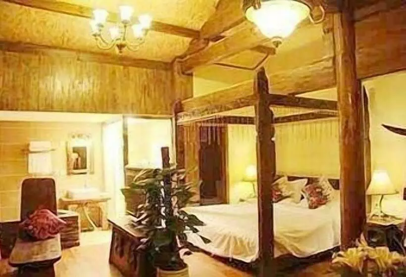 Hotelli Lijiang On Road Mansion