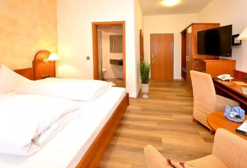 هتل Landgasthof Scheubel