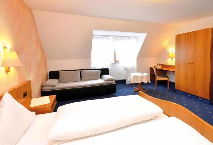 هتل Landgasthof Scheubel