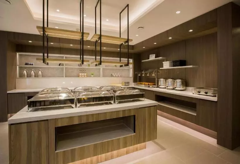 Hanting Premium Hotel Tonghua Jiangnan Meikailong