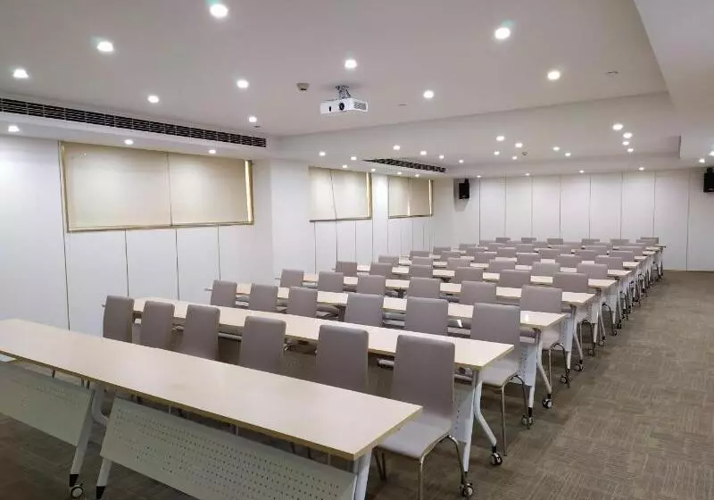 Hotelli Ji  Suqian Bus Station