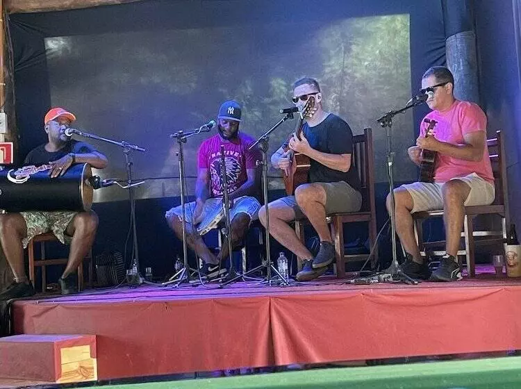 簡易ホテル Ananda Pousada Chalé