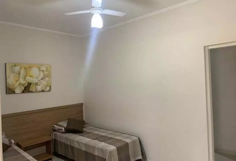 簡易ホテル Ananda Pousada Chalé