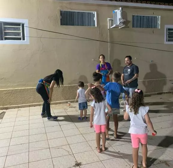 簡易ホテル Ananda Pousada Chalé