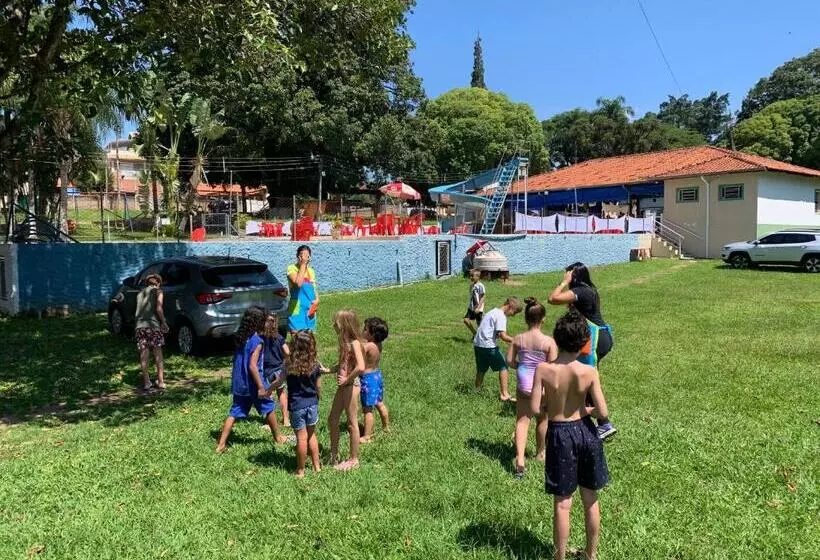 簡易ホテル Ananda Pousada Chalé