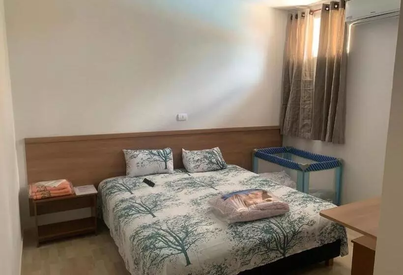 簡易ホテル Ananda Pousada Chalé