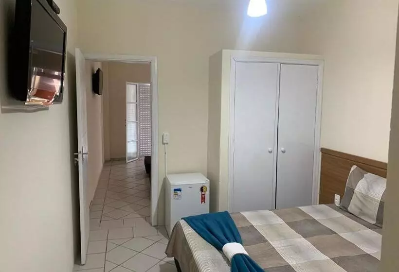 簡易ホテル Ananda Pousada Chalé