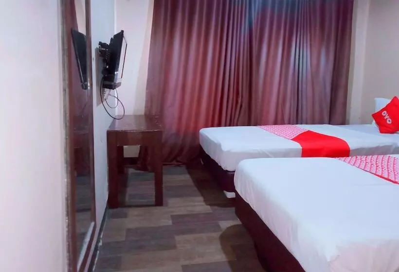 هتل Putri Gading 2 By Oyo Rooms