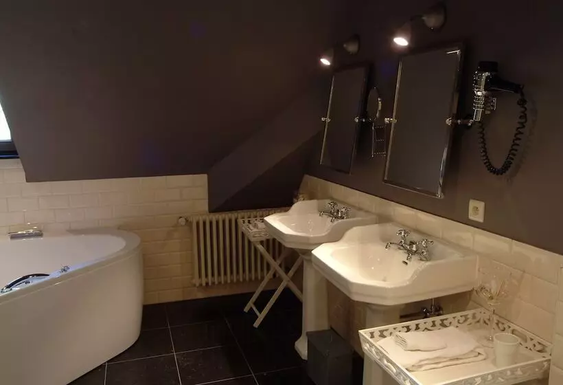 Charmehotel Manoir Ogygia