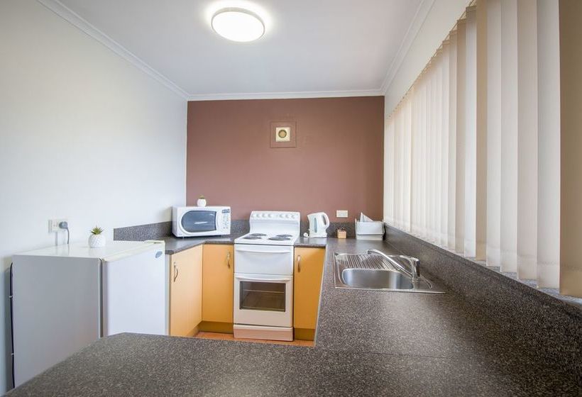 فندق 96 On Arthur Apartments