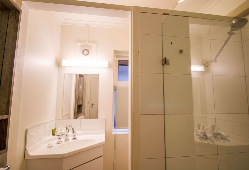 فندق 96 On Arthur Apartments