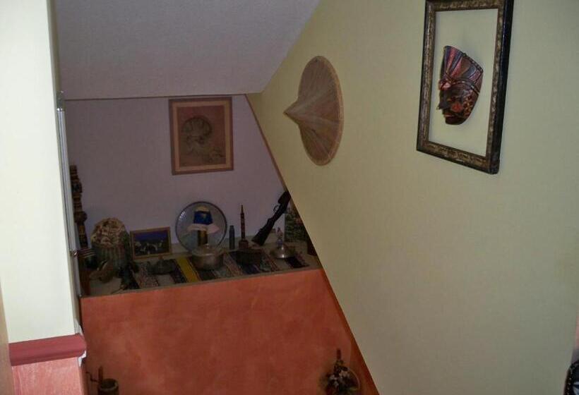 هتل Apartment&rooms Globus Mostar