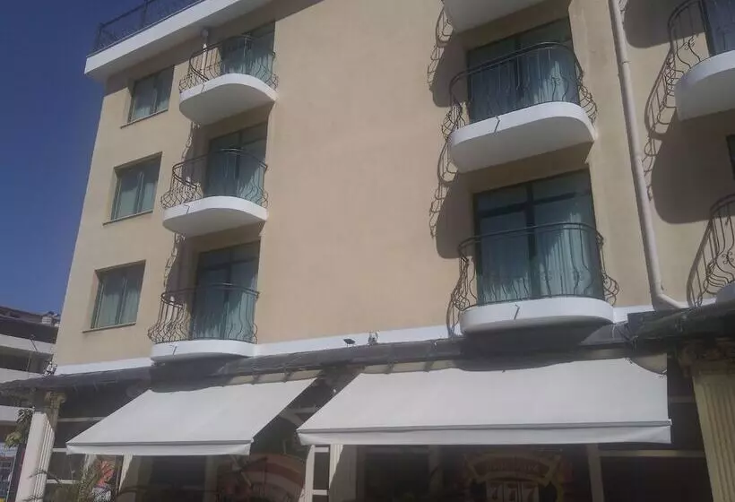 Hotel Bats