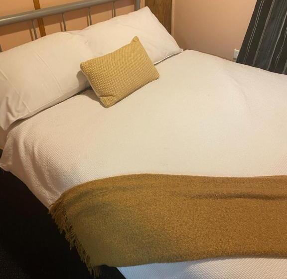 בית מלון כפרי Girraween Country Inn